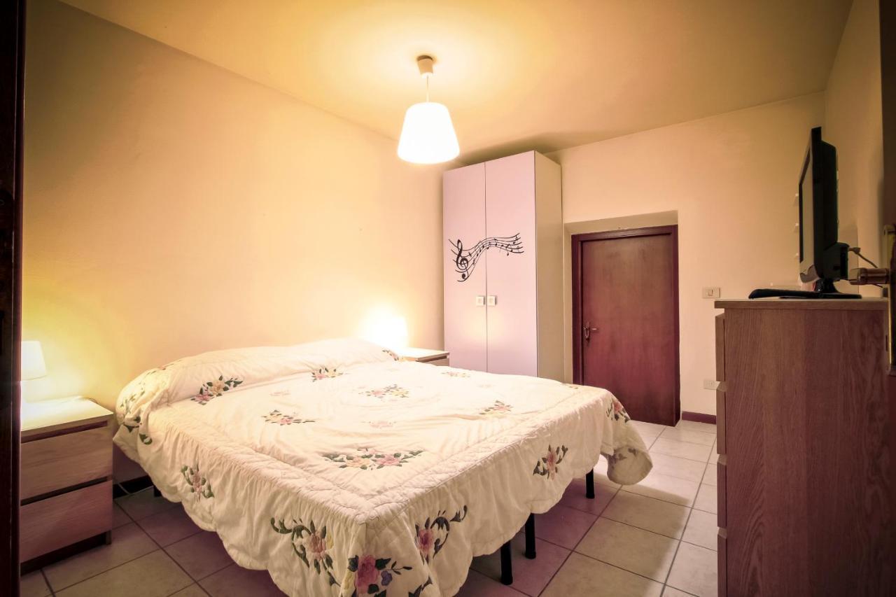 Colombare Suite - Italian Homing Sirmione Luaran gambar